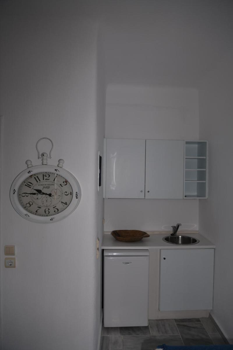 Rock Villa-Guest house by Neuvel - Housity