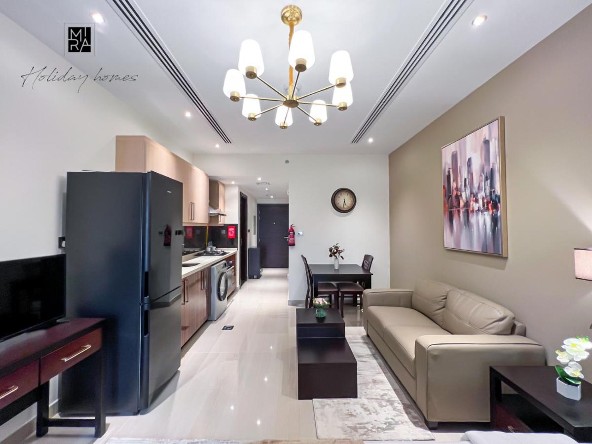 Mira Holiday Homes - Newly furnished studio in Downtown - Housity