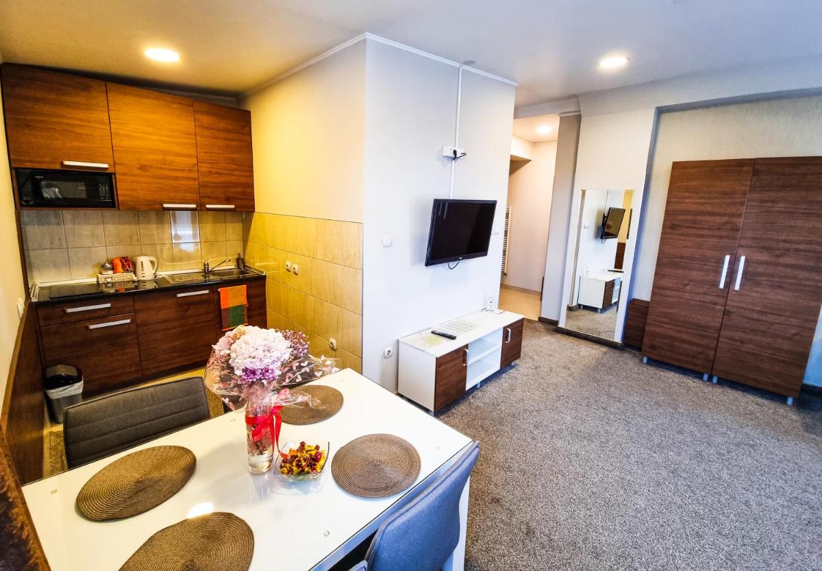 Apartments Alf - Om - Housity