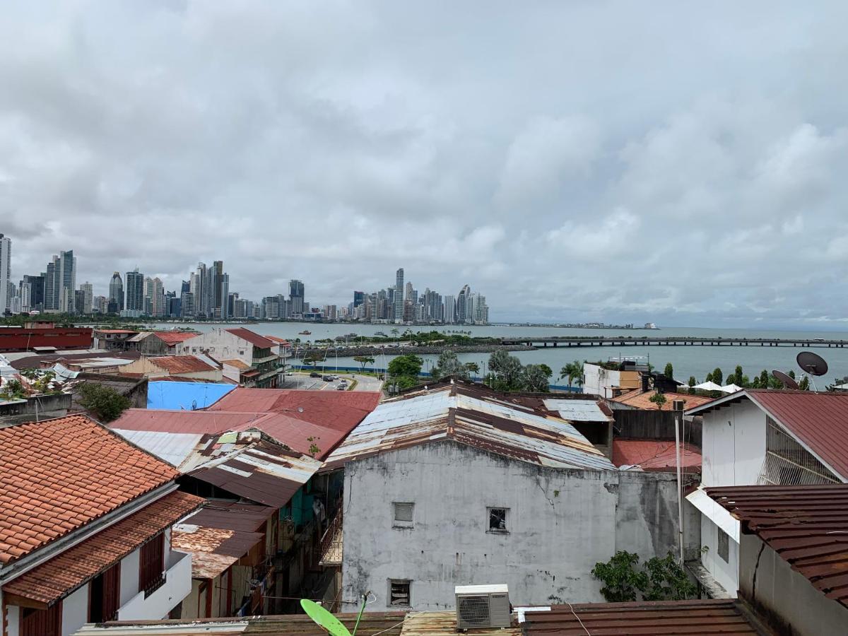 Suitetrails - 1BR Apart Casco Viejo, Ocean View by Master #1