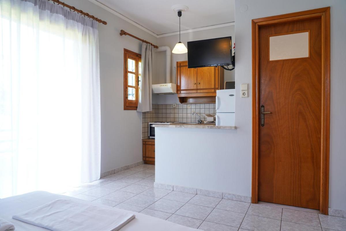 Beach Side Apartments - Housity