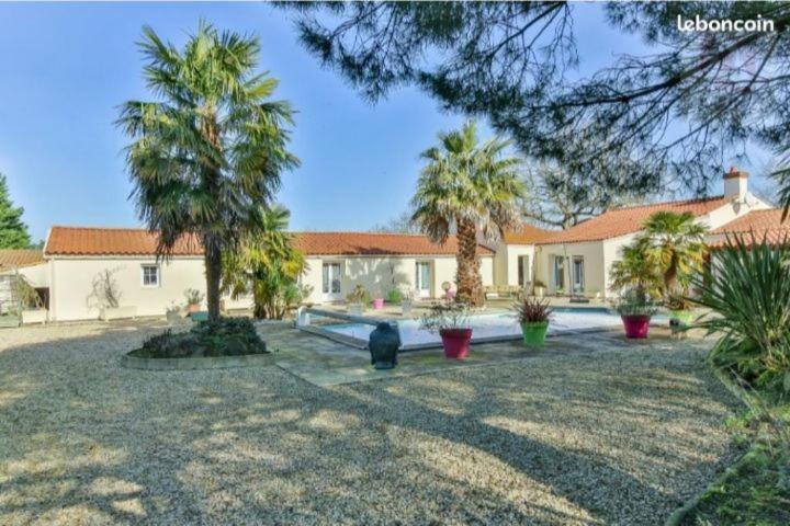 Studio Gîtes des Colombières & Spa - Housity