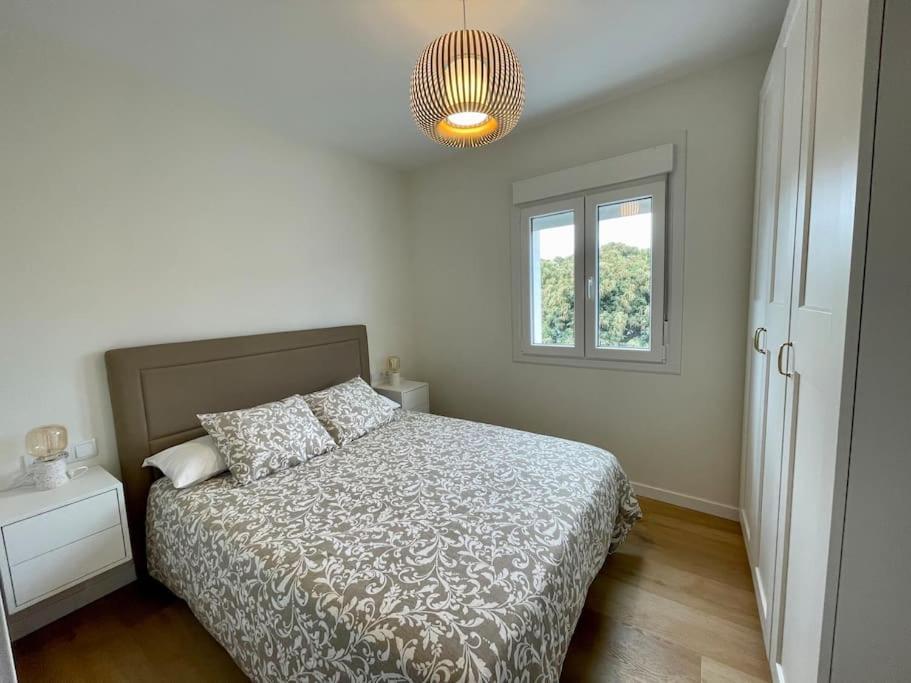 Precioso y acogedor apto. en Noia. Recién renovado - Housity