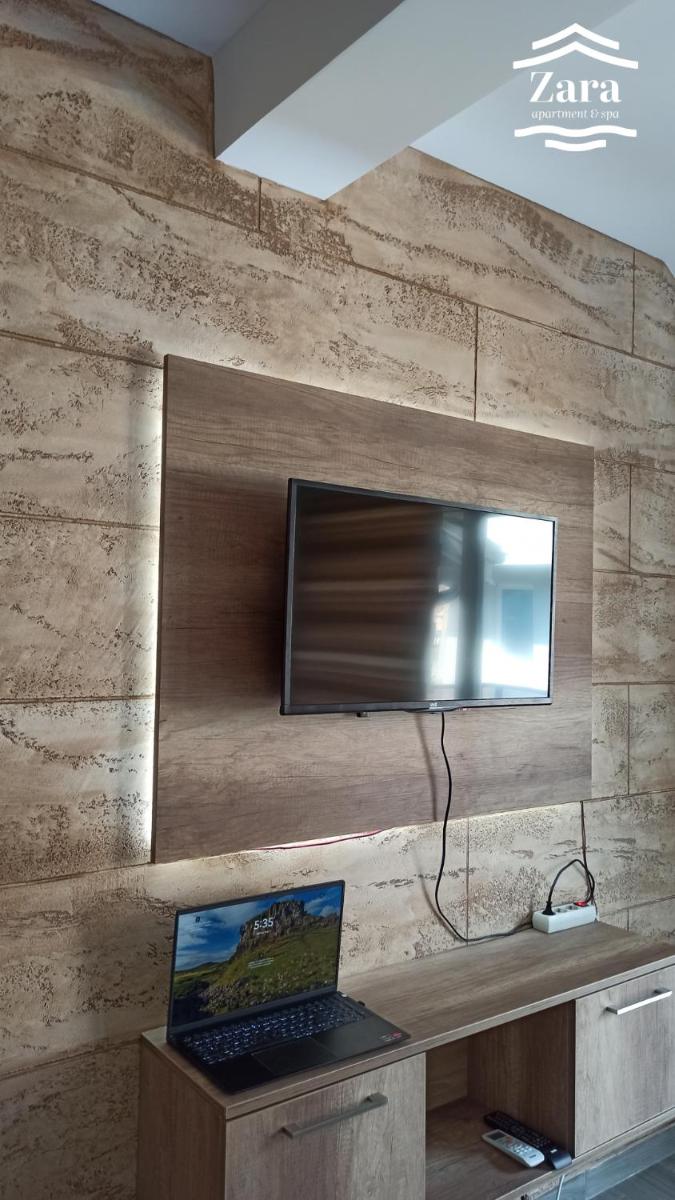 Zara & Spa Apartment - Housity