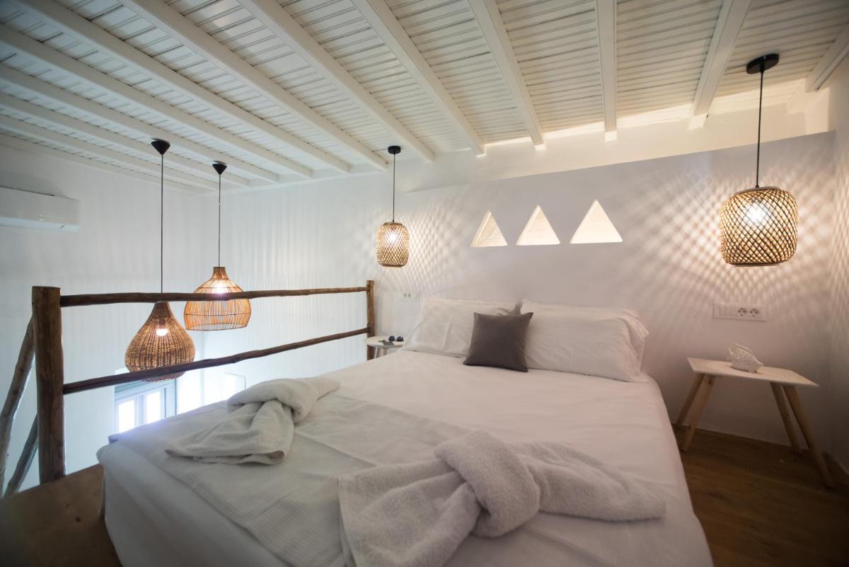 New Apartment in the heart of Mykonos town - 2 - Housity