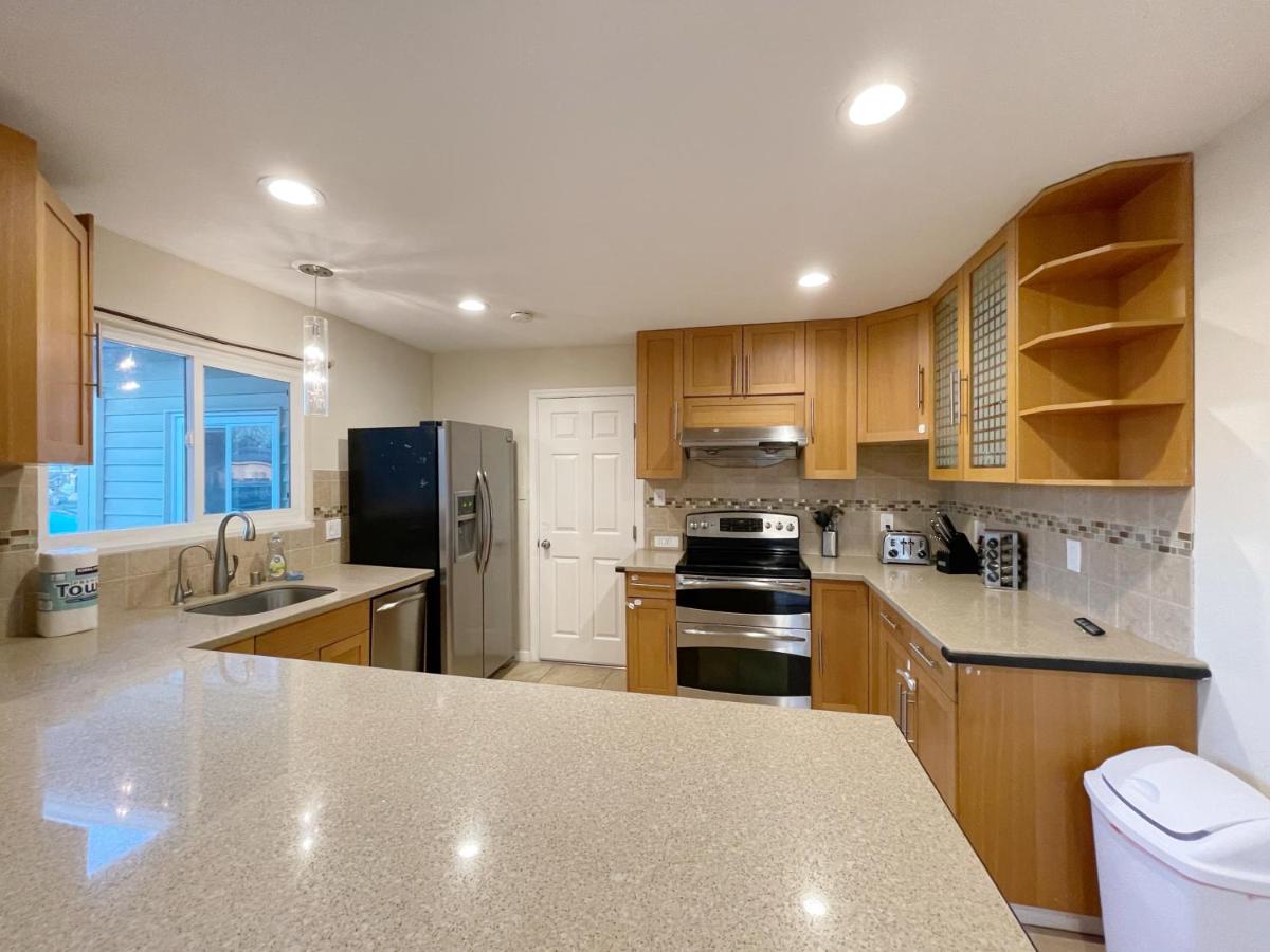 @ Marbella Lane - Beautiful Home In Santa Clara - Housity