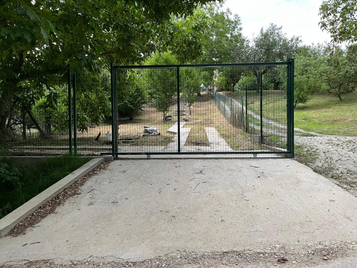 Holiday House Only 7km from City Centre - Housity