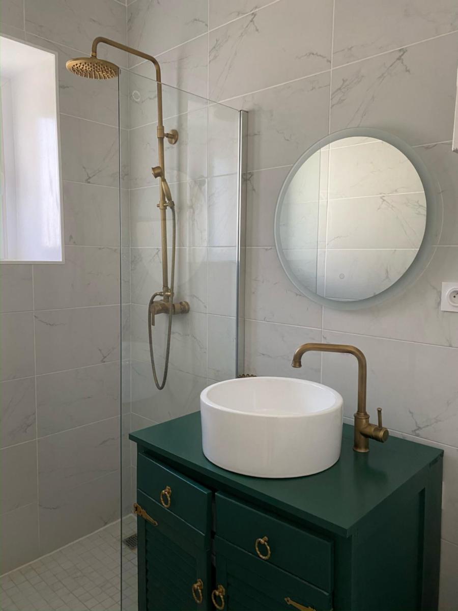 La Suite Dandy - Beau T2 -Terrasse, Parking gratuit, Climatisation - Housity