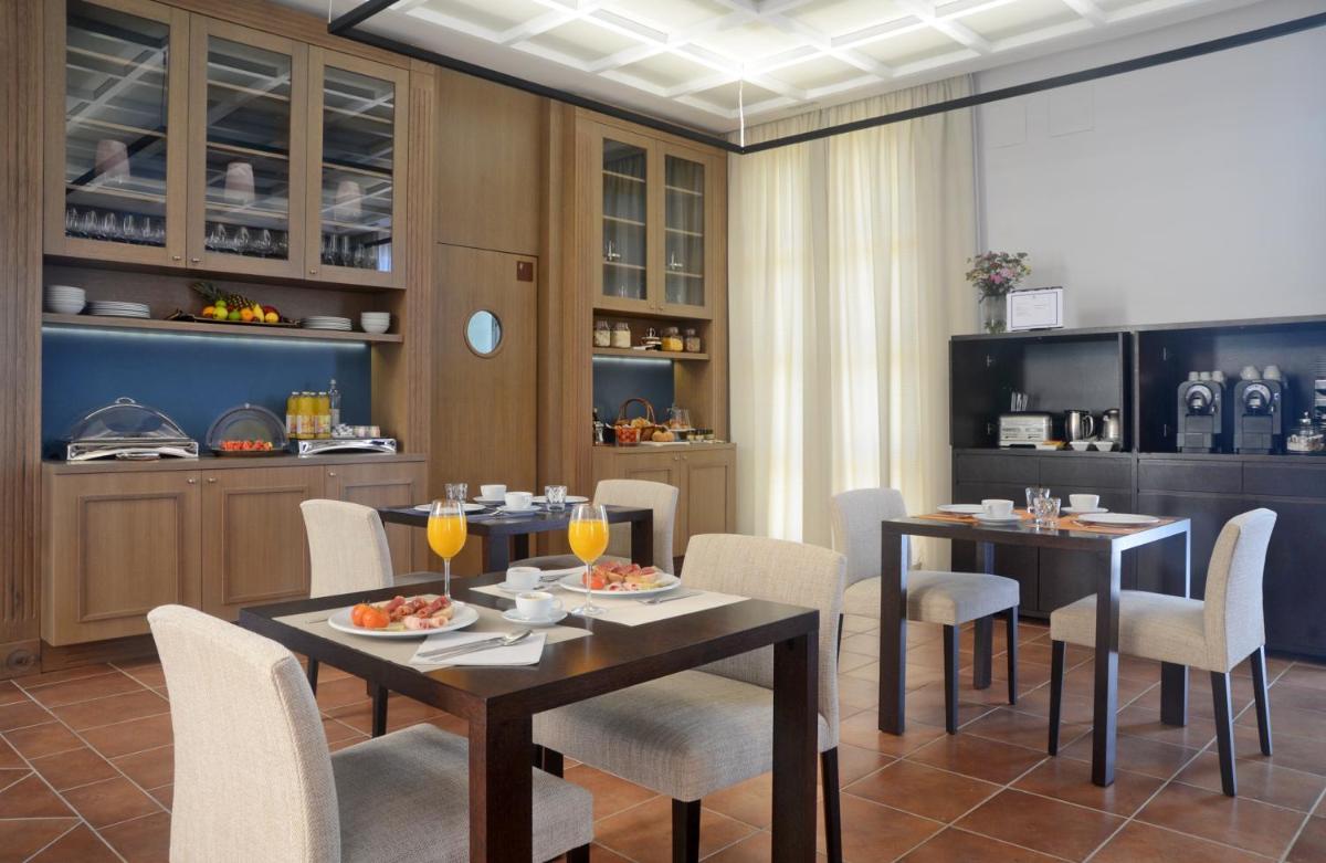 Una cocina o zona de cocina en Casa Anamaria Hotel