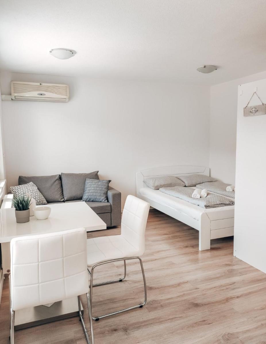 Suitetrails - Studio Apartment Sanya