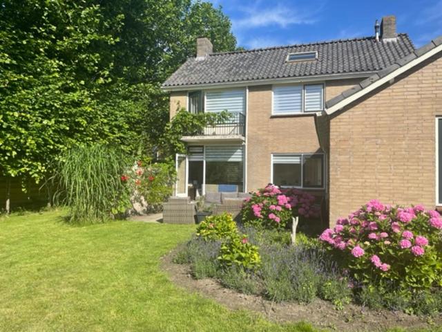HolidayHome Zonnestraal 9p Amsterdam and the beach - Housity