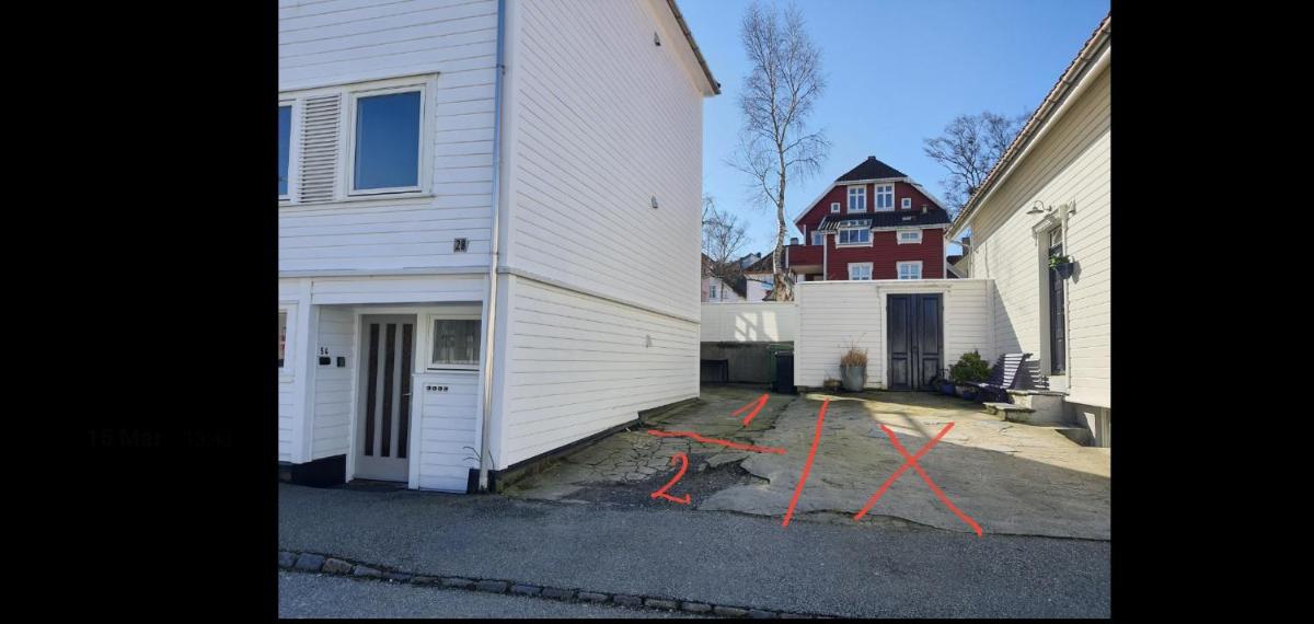 Central BnB Stavanger at Bertis Ap5 - Housity