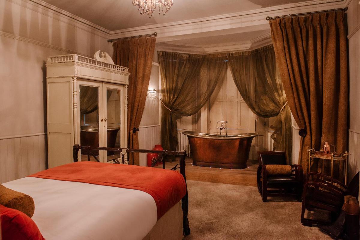 Newton Hall - Housity