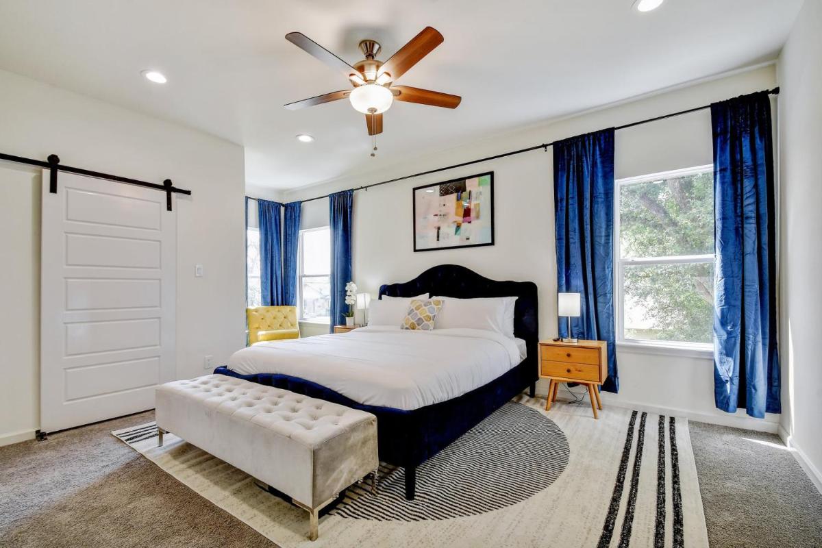 Suitetrails - Family stay! Near Downtown, Coffee bar, King bed