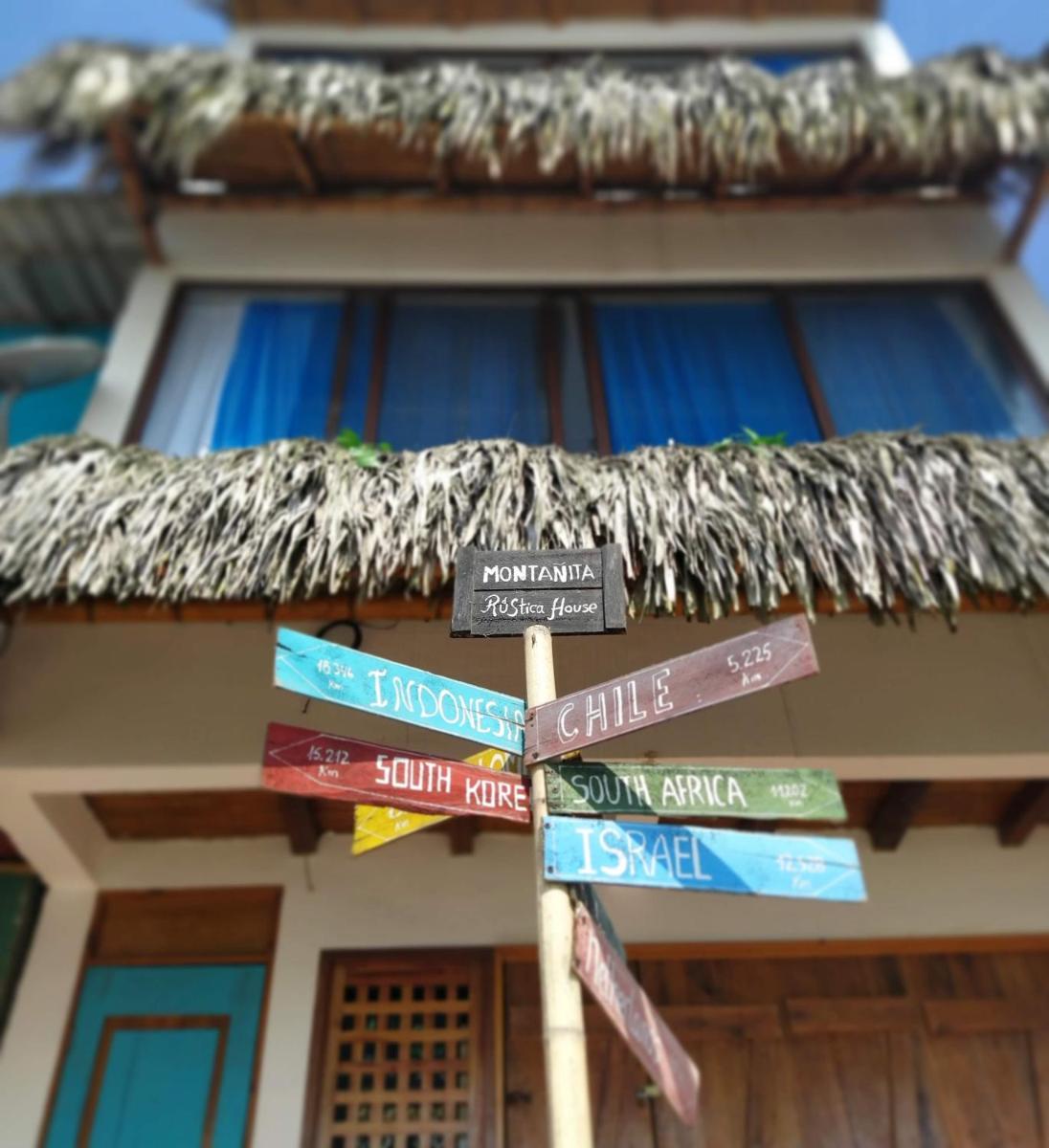Rustica Beachfront Minisuites - Housity