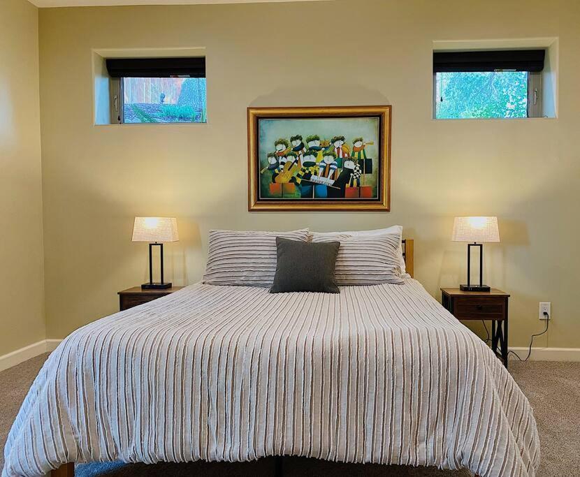 Z Ranch-Modern Country Luxury with Stunning Views - Housity