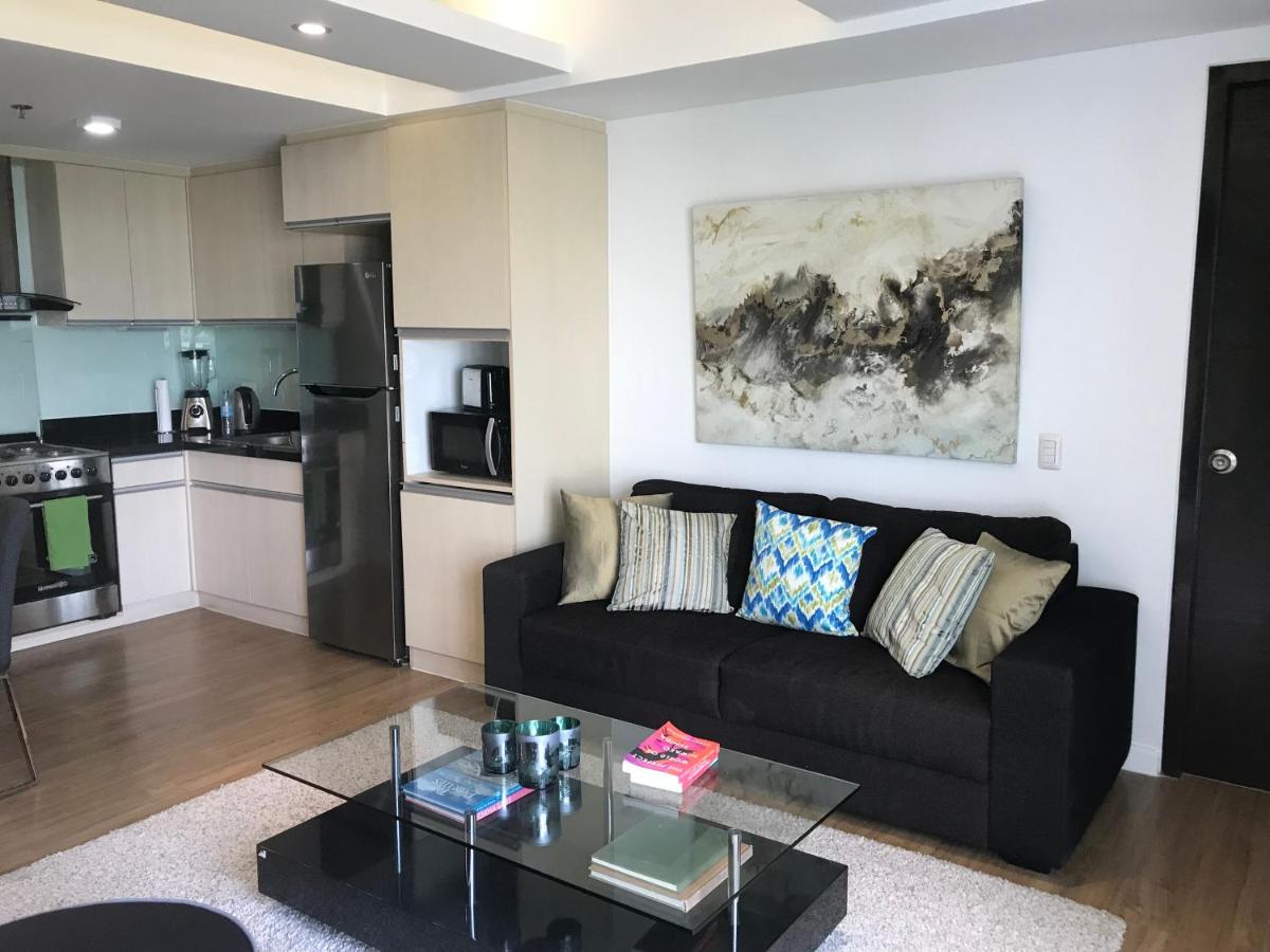 Suitetrails - LustraAbreeza 1 Bed Apartment Free WIFI