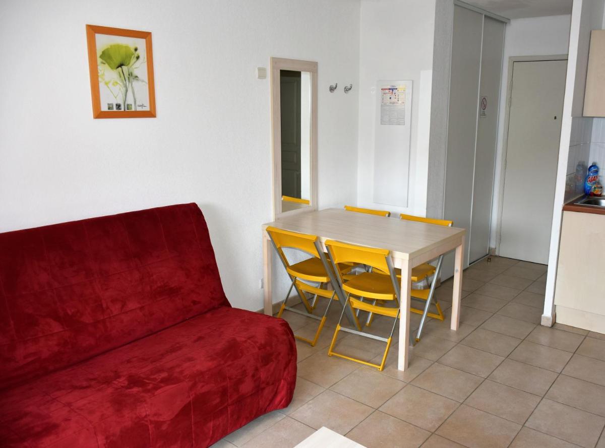 2/3 Pièces - 3 Etoiles - Piscine - Parking - Housity
