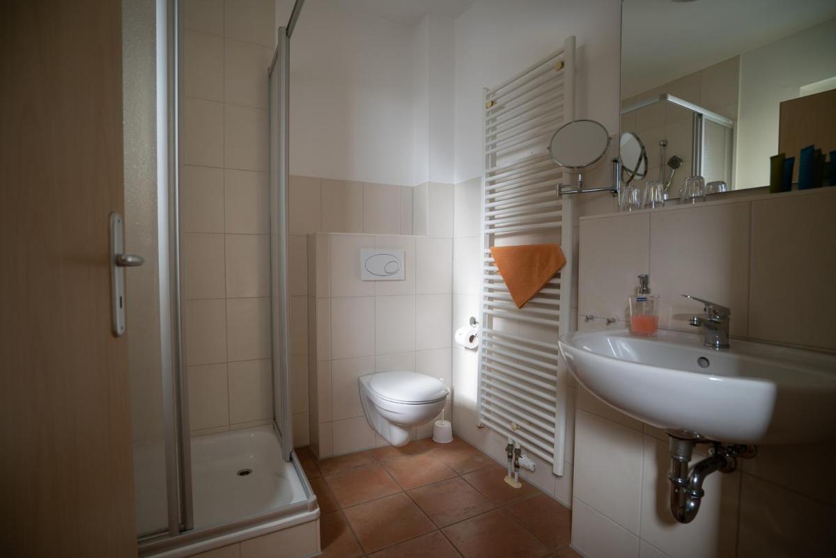Haus Hotel Inter - Housity