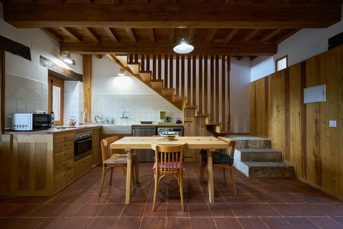 Casa Rural Caenia Parejas - Housity