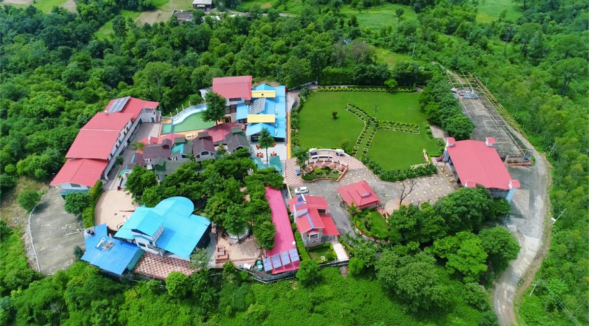 Hunky Dory Resort and spa - Housity