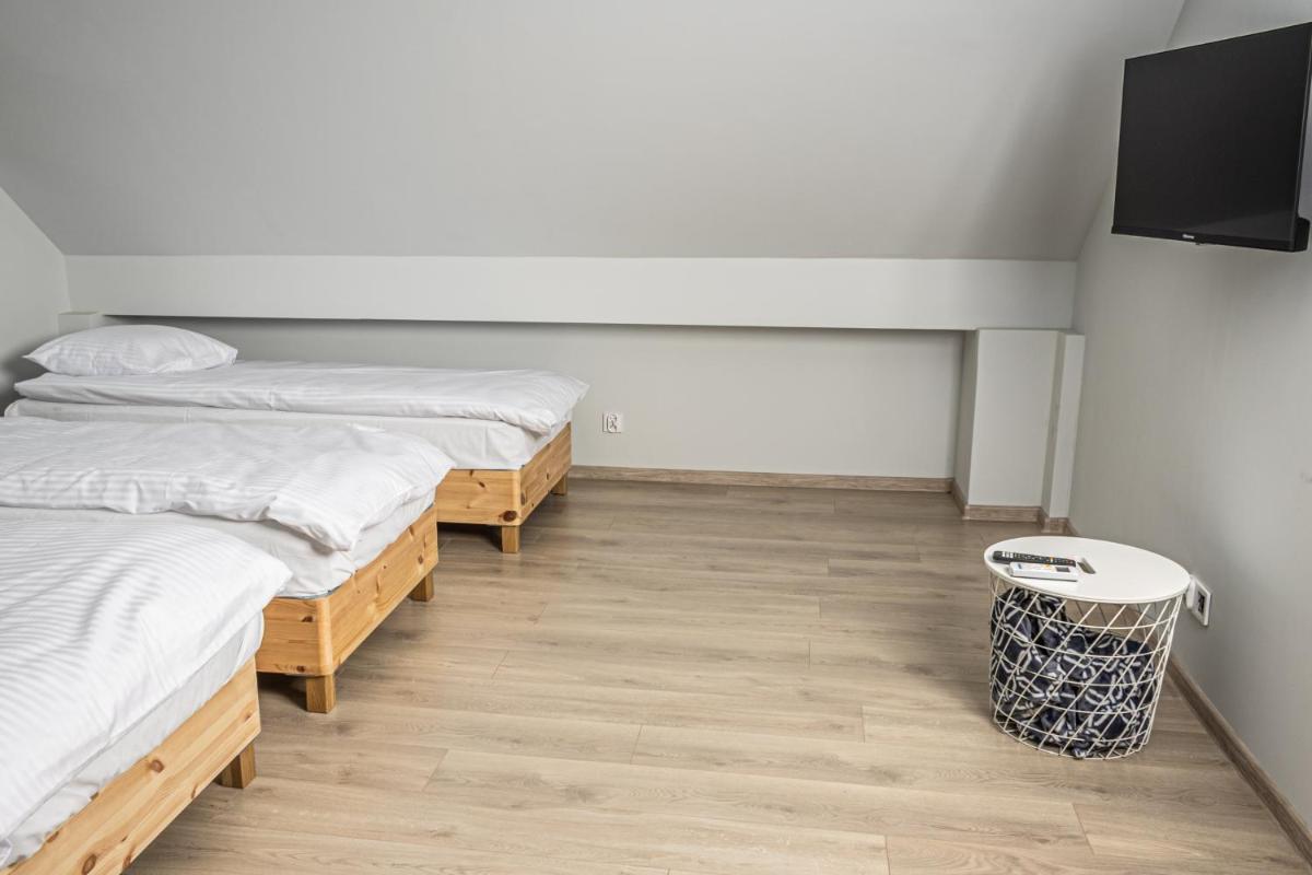 Noclegi SKOK na Energylandię Zator Przeciszów - Housity