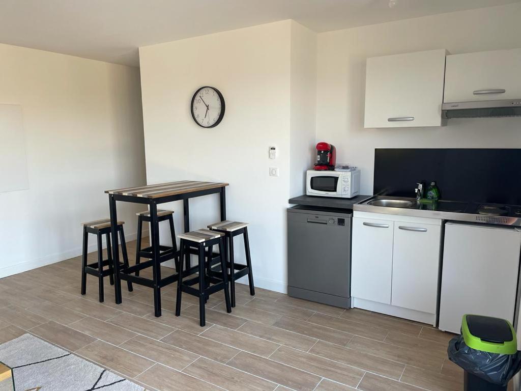 Superbe T2 au calme - Housity