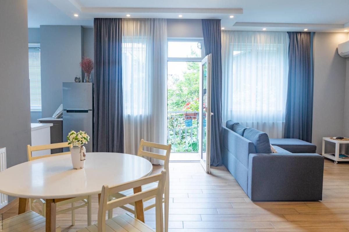 Suitetrails - Apartment By The Sheraton