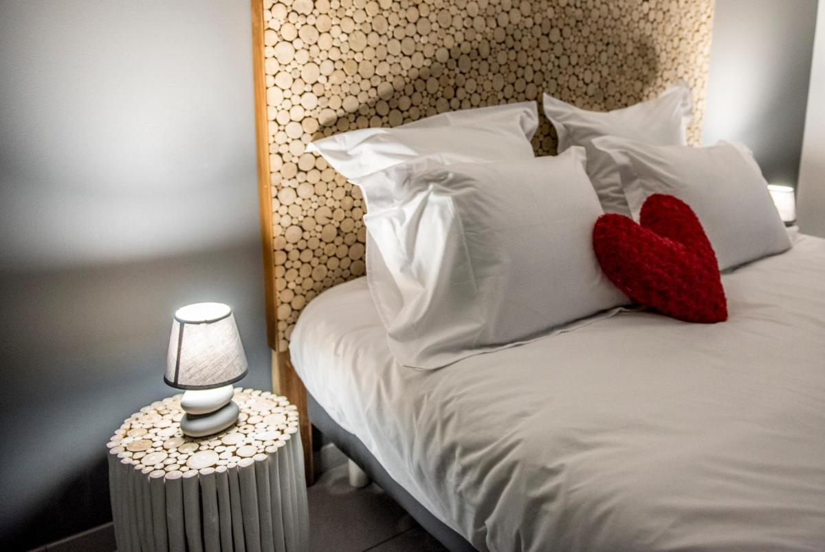 Loft avec jacuzzi privatif entre Lyon et Grenoble - Housity