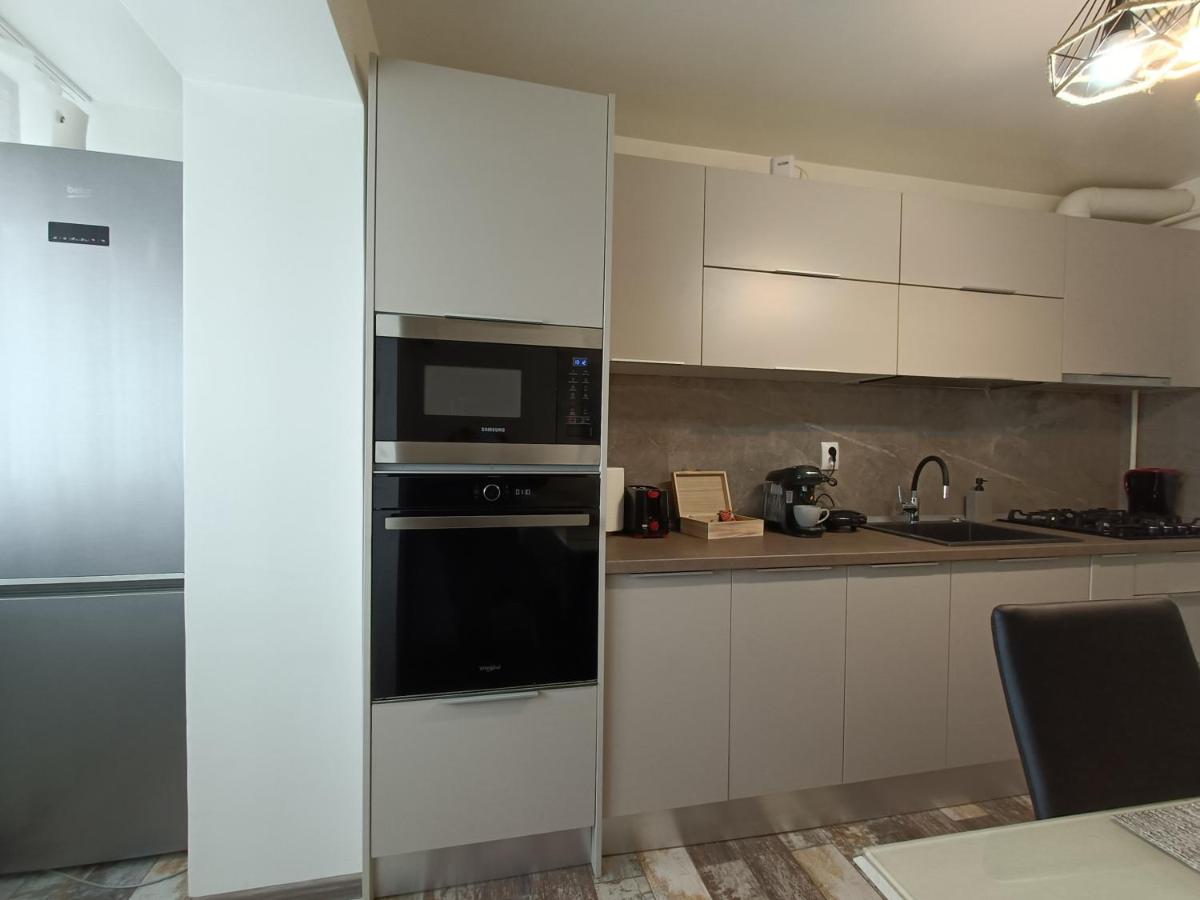 Apartament de LUX - Ultracentral Campina - Housity