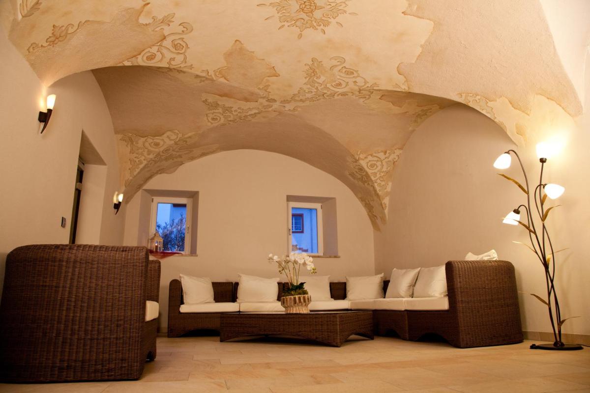 Schlossgasthof Rösch - Housity