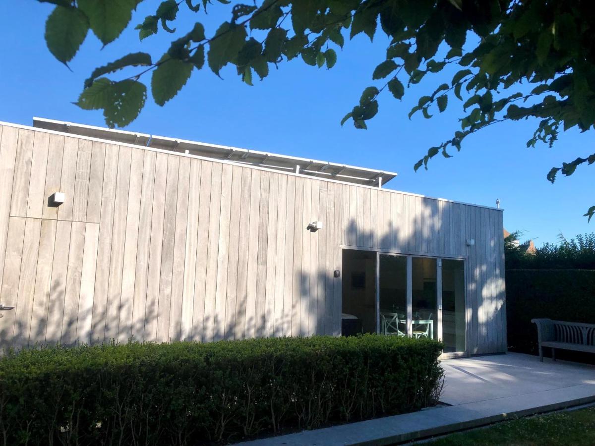 Gardenhouse 'The Block' - Ostend - private garden - IR cabine - AC - Housity