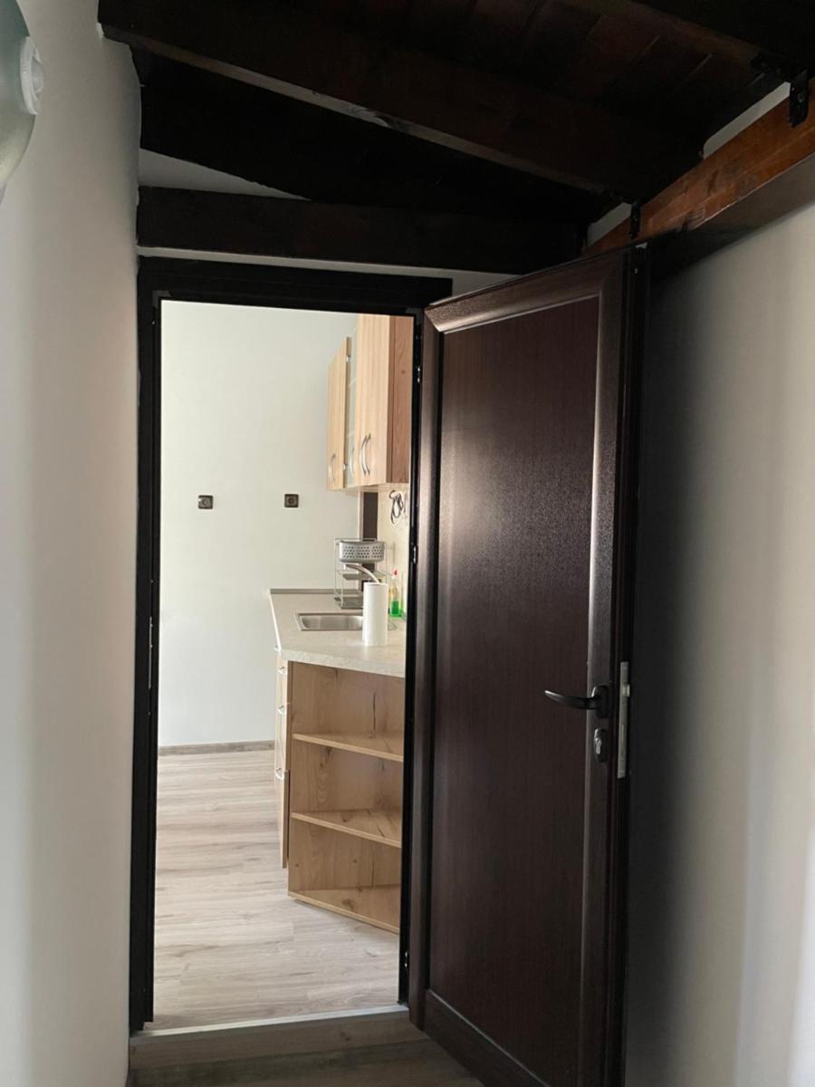 Apart Uzunov-3 - Housity