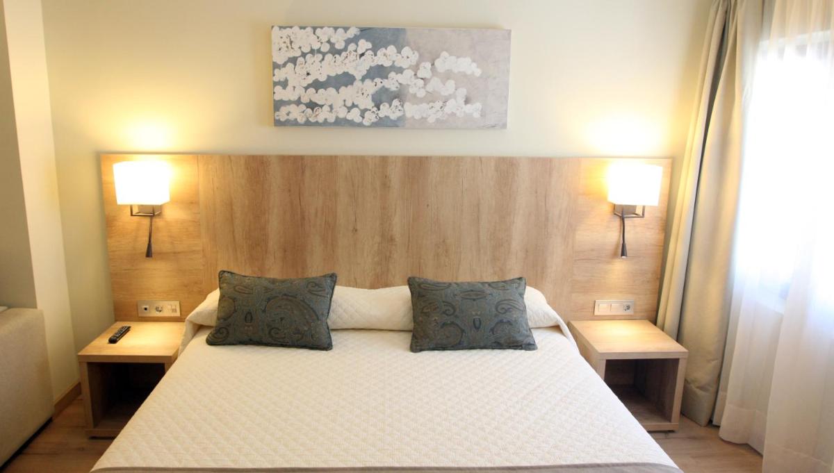 Cama o camas de una habitación en Hotel & Spa Real Villa Anayet