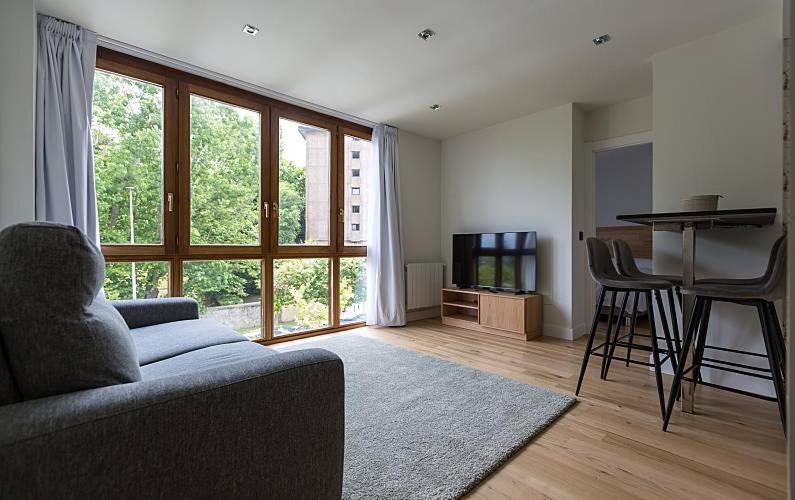 APARTAMENTOS NIZA - Housity