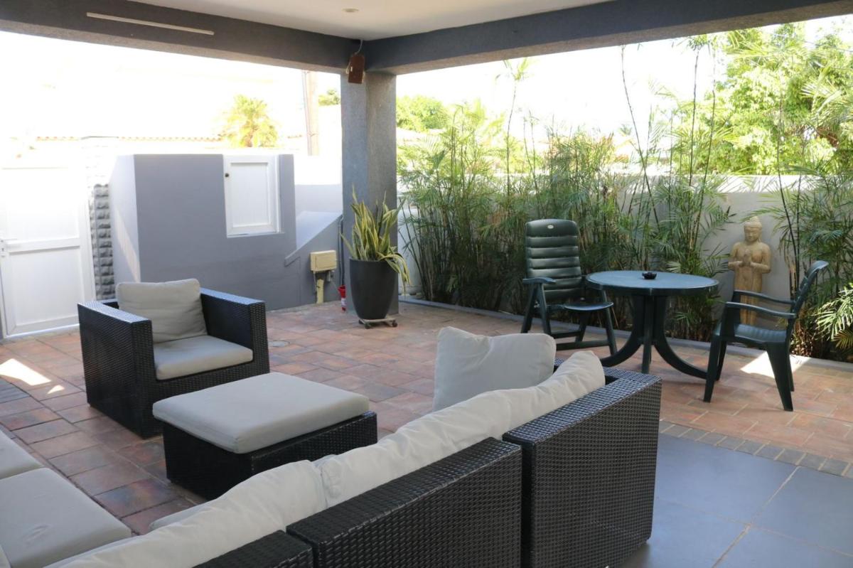 Brown's 1 Bedroom Apartment - Housity