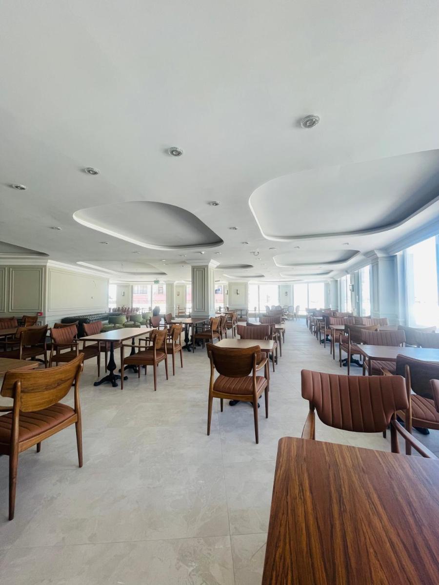 Suitetrails - Lala Grand Hotel