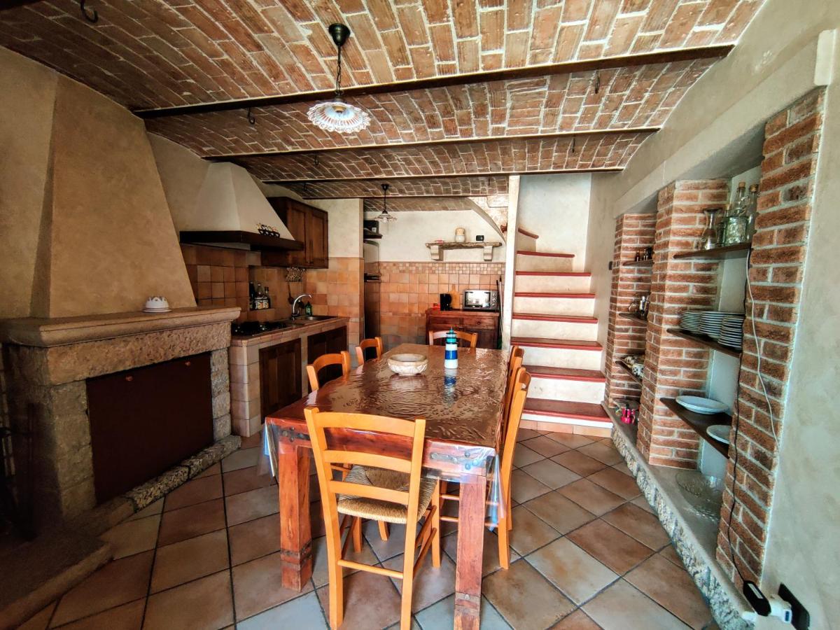 Casa rustica con terrazza e barbecue - Housity