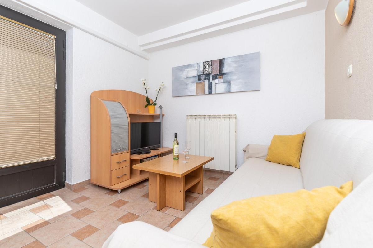 Villa Paradiso Punat - Housity