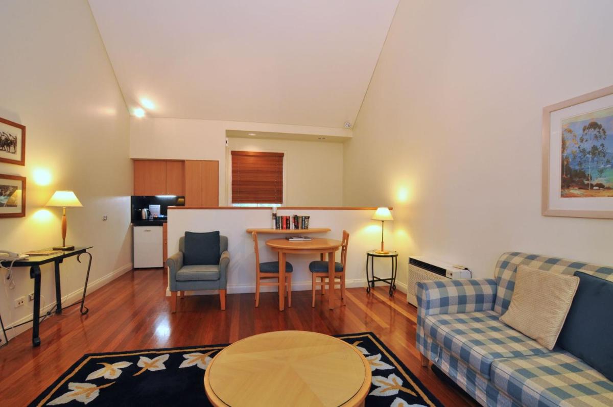 Villa 1br Villa Cabernet located within Cypress Lakes Resort - Housity