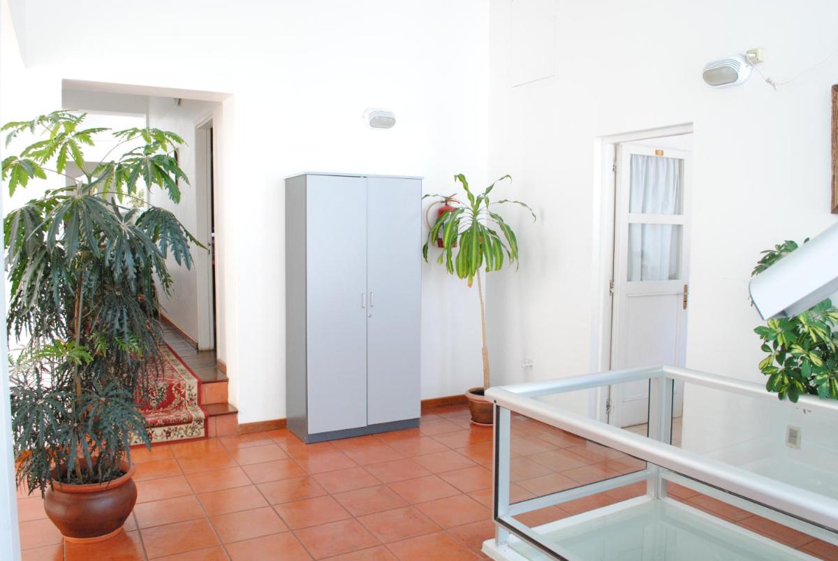 Hotel Romi - Housity