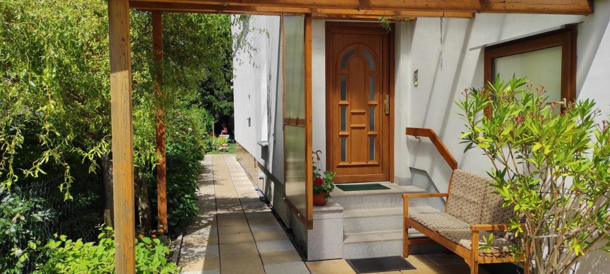 Apartment Dream II - Housity