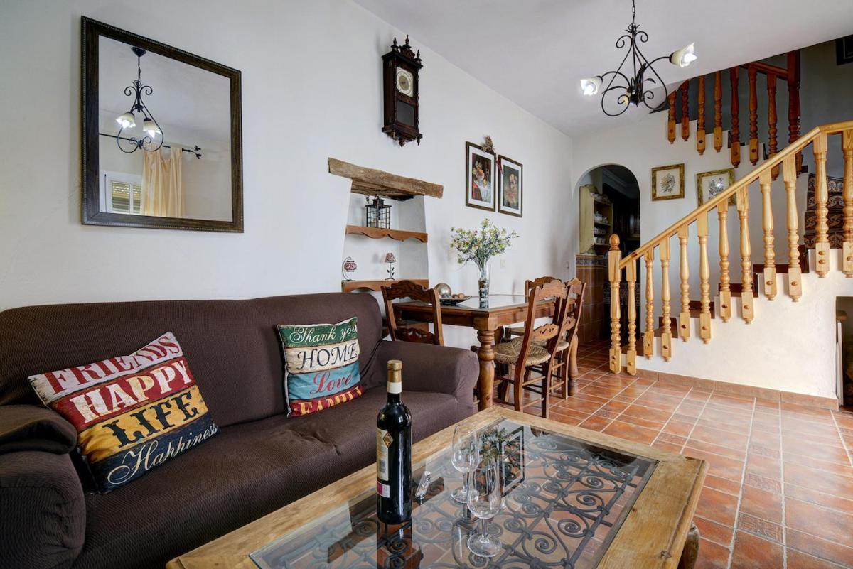 Casa Almoraima - Housity