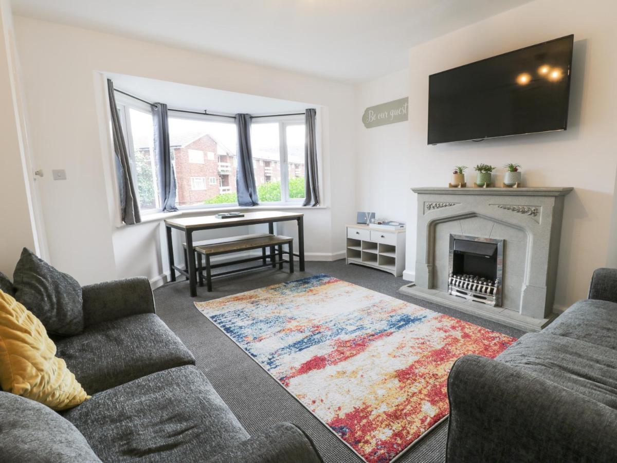 Butter Cross - Housity