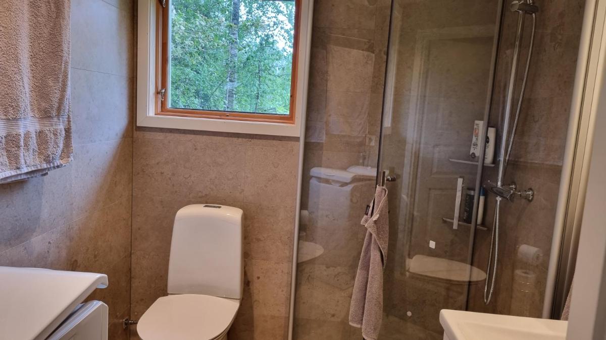 Fritidshus Rostockvägen 40B - Guest House - Bring own bed sheets - Housity