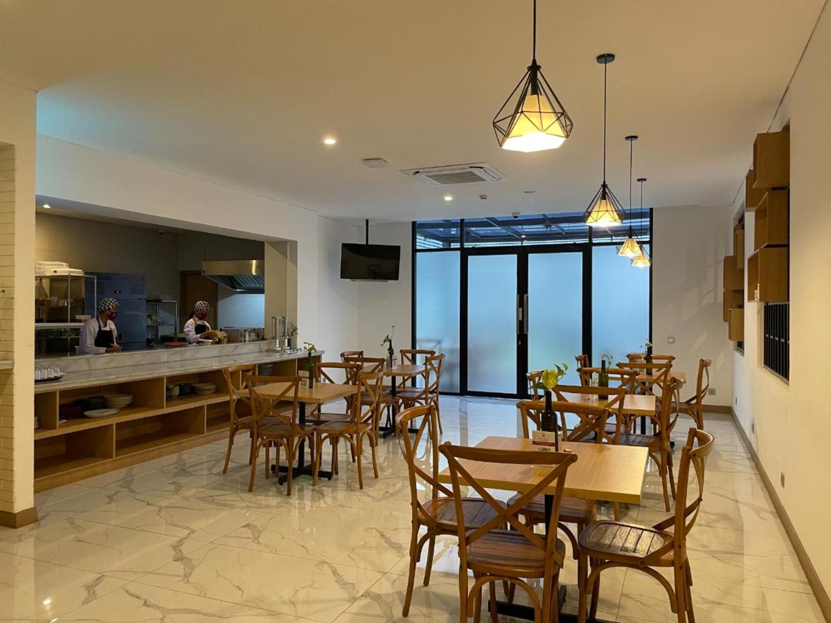 Ra Inn Kemang - Housity