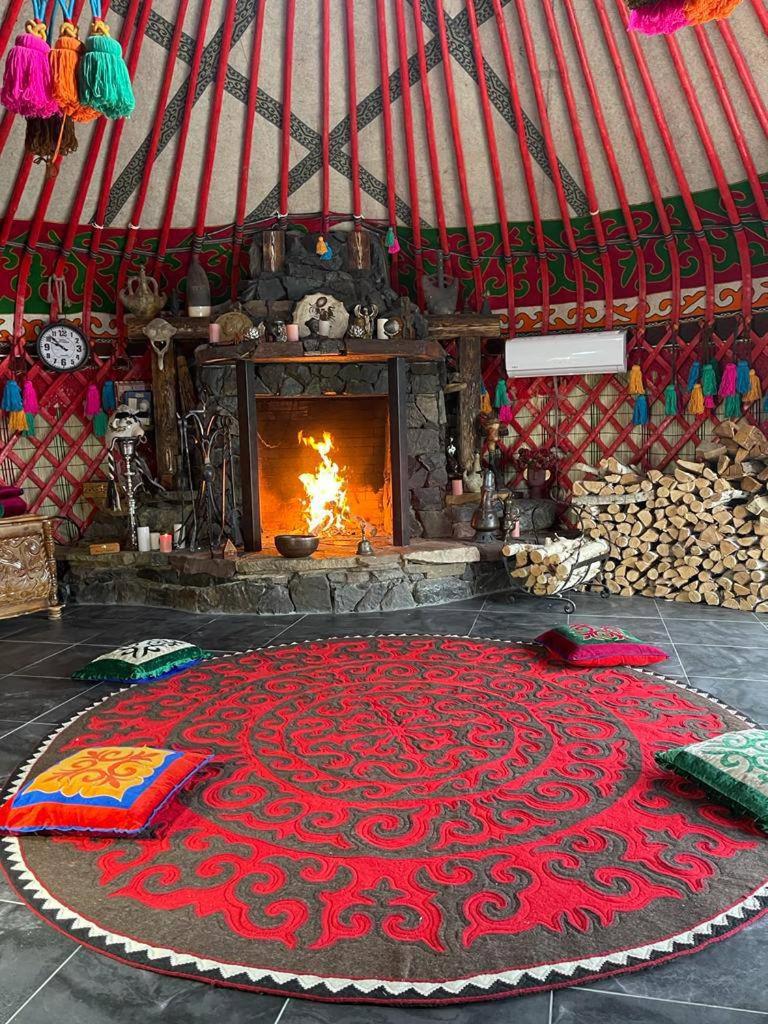 Ak-Tengir Yurt Resort - Housity