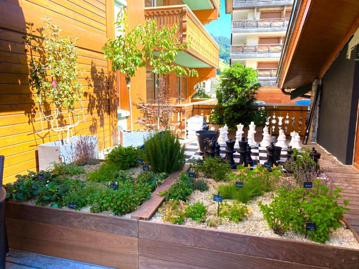 Jardin de l'établissement Hôtel Le Labrador 1971