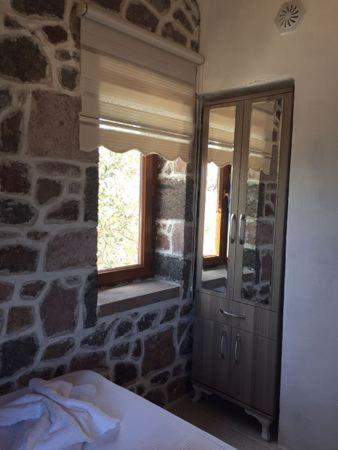 Yakamoz Motel & Restaurant - Housity