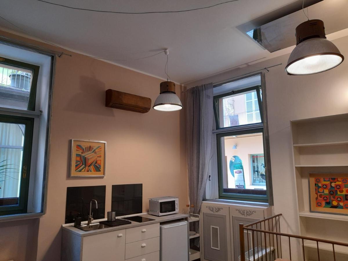 Central Garibaldi Loft, a piedi a Palazzo Reale - Housity
